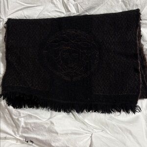 Versace Fringe woolScarf with Center medallion